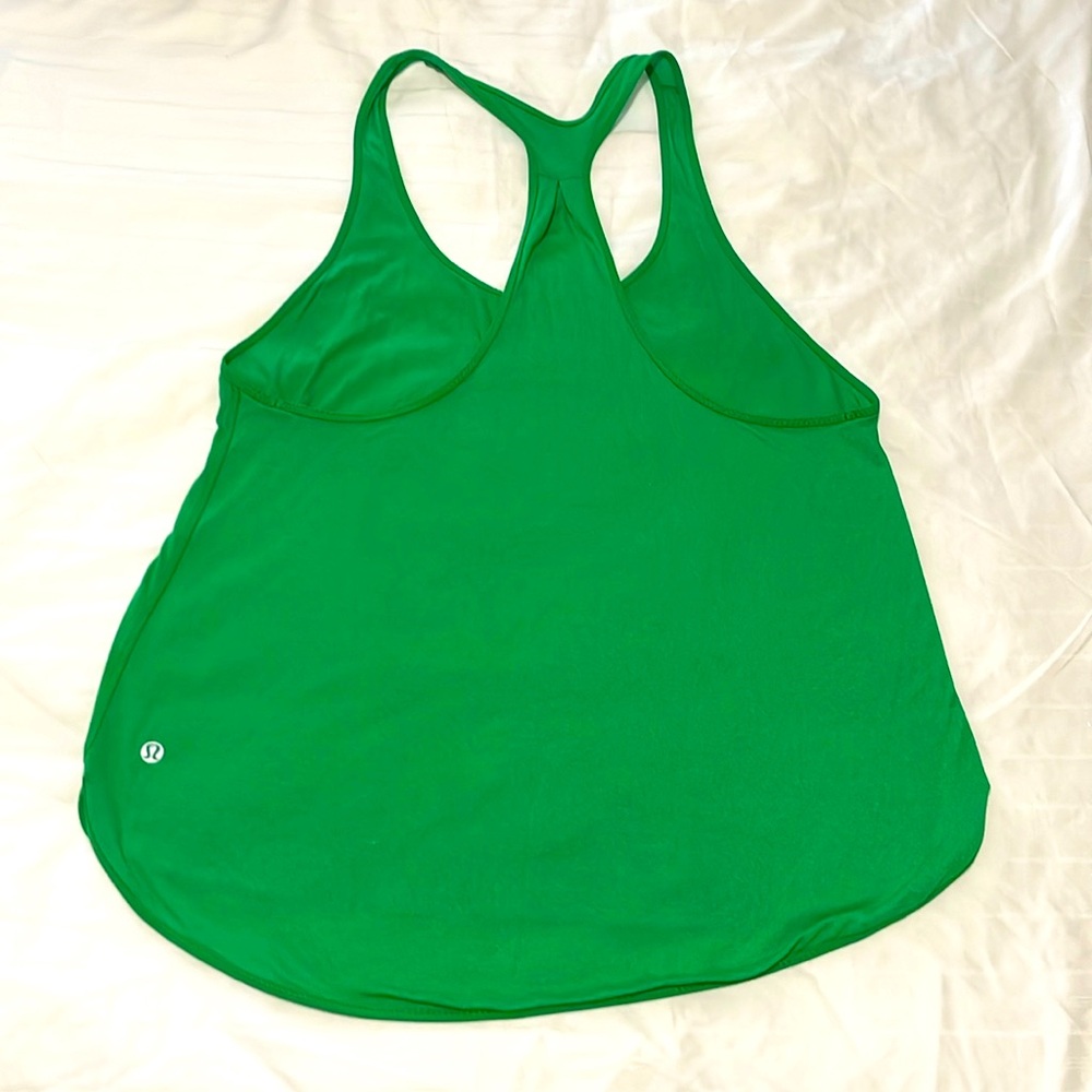 Lululemon top